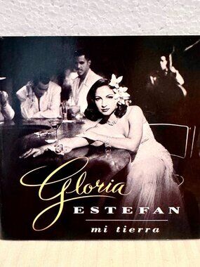 Gloria Estefan~~mi tierra~~Latin‑influenced studio CD of most celebrated works!